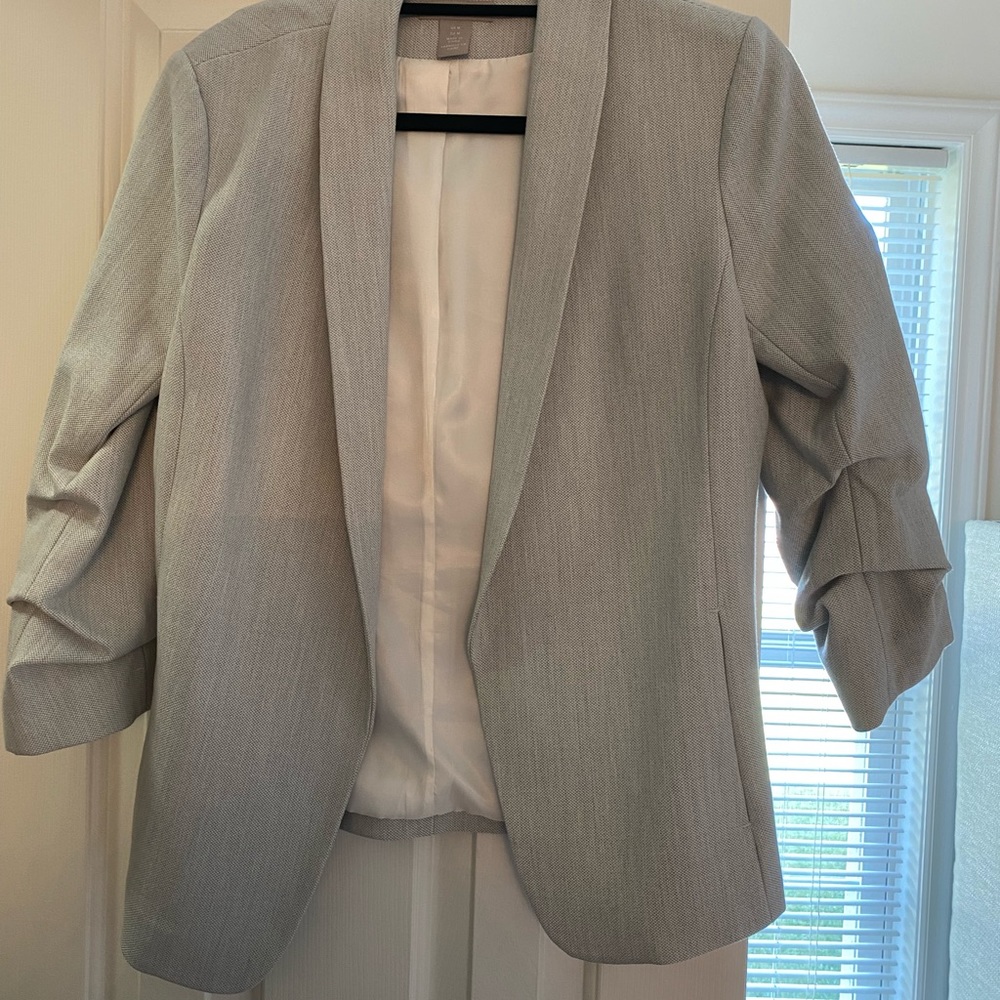 SOLD Ladies blazer